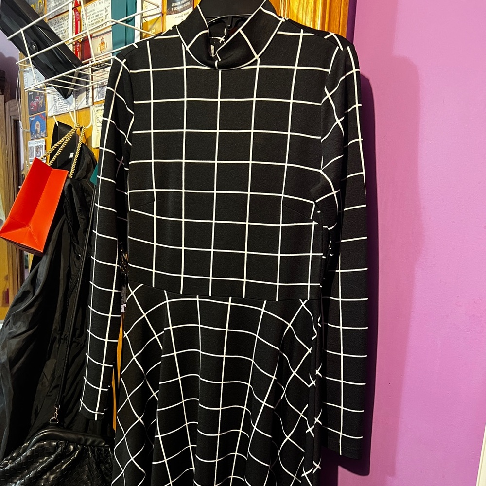 Shein calf-length keyhole dress